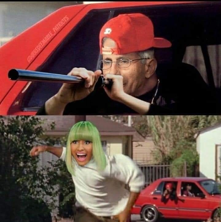 Nikki Minaj n the Hood